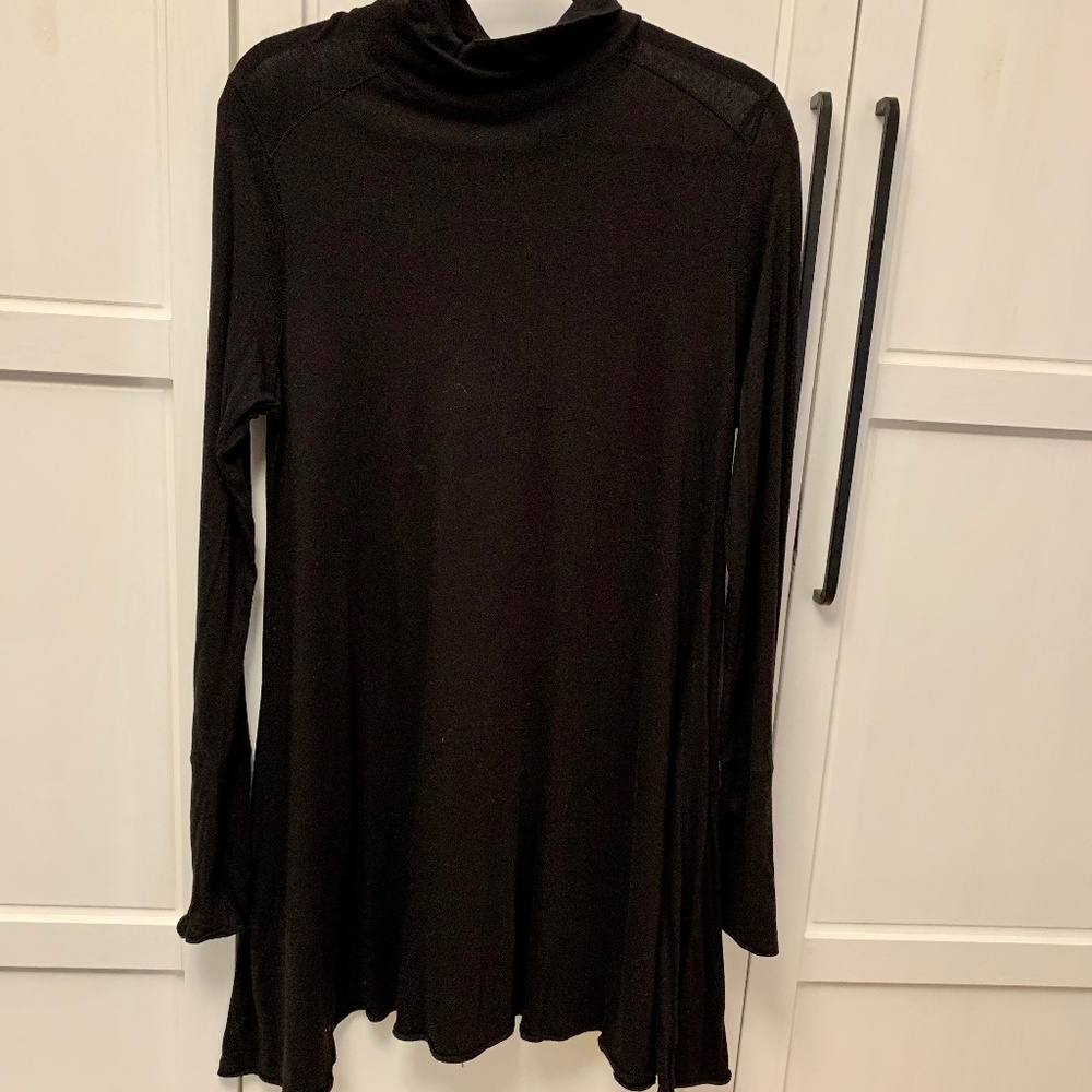 GUC Free People Long Sleeve Mock Turtleneck Casual